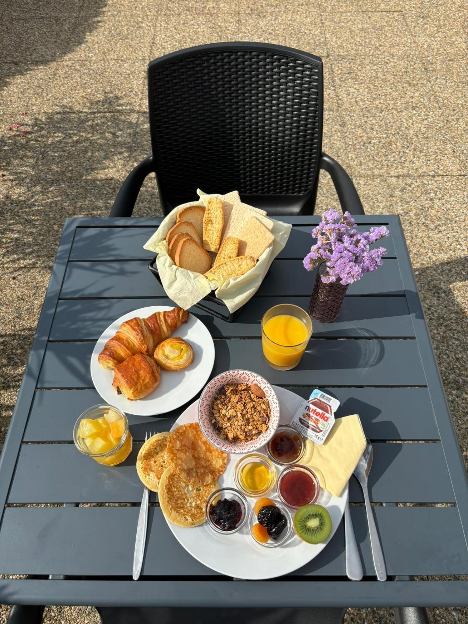 Kyriad Bordeaux Lormont Dış mekan fotoğraf